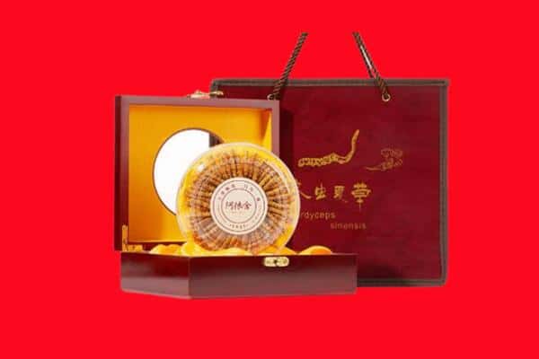 收购资讯:易县回收冬虫夏草是按克吗